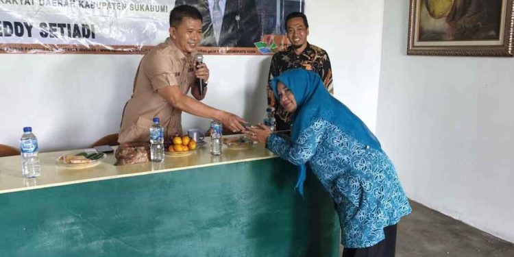 Serap Aspirasi di Dapil II, Teddy Setiadi Bantu Guru Paud dan Prioritaskan Perbaikan Infrastruktur