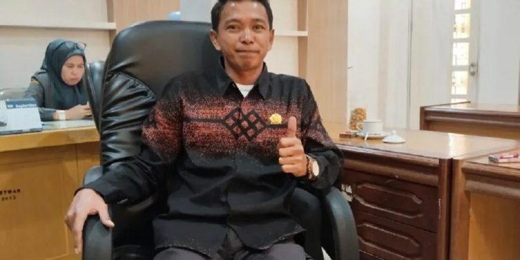 Anggota DPRD Luwu Timur, Aprianto mendukung pembentukan Koperasi Merah Putih di desa-desa.