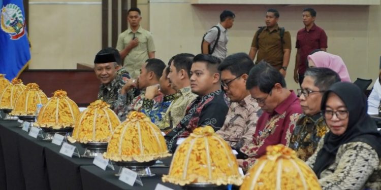 Wakil Bupati Luwu Timur, Puspawati Husler menghadiri pembukaan South Sulawesi Investment Challenge (SSIC) 2025 di Kantor Gubernur Sulsel, Selasa 22 April 2025. (Foto:Ist)