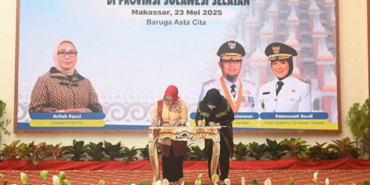 Menteri PPPA RI, Arifah Fauzi menghadiri Rapat Sinkronisasi Program Prioritas Kemen PPPA di Rujab Gubernur Sulawesi Selatan, Jumat 23 Mei 2025. (Foto: Diskominfo SP Lutim)