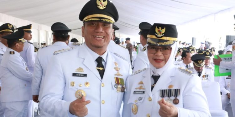 Capaian 100 hari kerja Bupati dan Wakil Bupati Luwu Timur, Irwan Bachri Syam dan Puspawati Husler. (Foto: Kominfo SP Lutim)