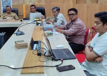 Rapat Monitoring dan Evaluasi sebagai bagian dari upaya meninjau sejauh mana progres dan arah strategis BUMD Luwu Timur, di Ruang Rapat Pimpinan Setdakab Lutim, Selasa 3 Juni 2025. (Foto: Kominfo SP Lutim)
