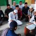 Plt Kepala Dinas Kominfo-SP Lutim, Muhammad Safaat DP bersama sejumlah stafnya mengikuti khuruj dakwah di Masjid Nurul Huda, Desa Wonorejo Timur, Kecamatan Mangkutana, 4-6 Juli 2025. (Foto: Warta Lutim)