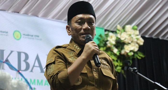 Bupati Hadiri Tabligh Akbar di Towuti, Umumkan Bantuan Miliaran Rupiah untuk Ponpes dan Masjid
