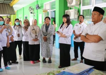 Bupati Ibas Sidak Puskesmas Wasuponda, Pastikan Pelayanan Kesehatan Berjalan Baik