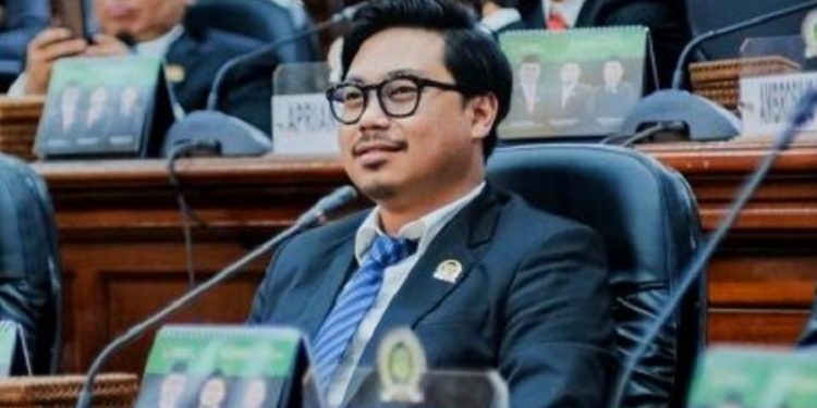 Anggota DPRD Luwu Timur dari Partai Golkar, Bangkit Revormansyah.