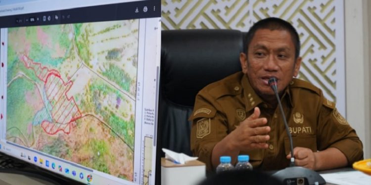 Bupati Luwu Timur, Irwan Bachri Syam memimpin rakor rencana relokasi korban kebakaran Sorowako, Selasa malam 30 September 2025. (Foto: Warta Lutim)