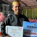Tenaga administrasi dari UPT SMP Negeri 3 Angkona, Muh Syawal, peringkat Terbaik II Tingkat Provinsi Sulawesi Selatan pada ajang Anugerah Guru dan Tenaga Kependidikan (GTK) Transformatif 2025. Foto: IST