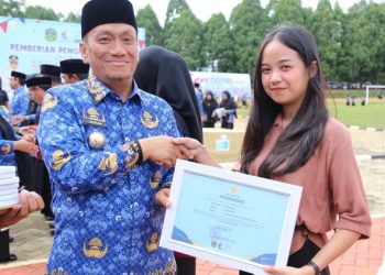 Pemkab Lutim Apresiasi 34 Wajib Pajak Berprestasi, Dorong Budaya Taat Pajak di Masyarakat