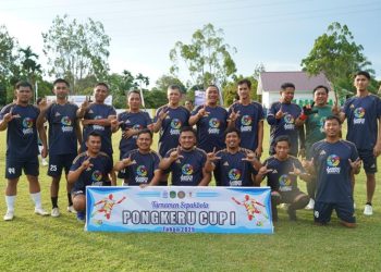 Pongkeru Cup 1 Resmi Dimulai, Gol Bupati Ibas Warnai Laga Eksebisi Seru 2-2