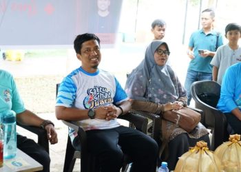 Anggota DPRD Luwu Timur, Prima Eyza Purnama turut hadir dan memberikan dukungan pada turnamen catur antar pelajar SD di Camsite Sorowako, Sabtu (15/11/2025).