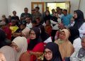 Suasana sosialisasi penertiban aset Pemkab Lutim berupa lahan di Desa Harapan yang akan dikelola PT IHIP, di Kantor Desa Harapan, Rabu (28/01/2026). Foto: Jaeja.id