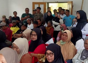Suasana sosialisasi penertiban aset Pemkab Lutim berupa lahan di Desa Harapan yang akan dikelola PT IHIP, di Kantor Desa Harapan, Rabu (28/01/2026). Foto: Jaeja.id