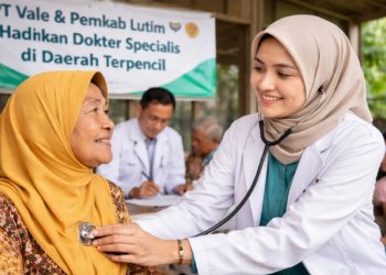 Ilustrasi dokter spesialis memeriksa pasien di daerah terpencil di Kabupaten Luwu Timur.