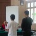 Sidang keliling yang diadakan Pengadilan Negeri Malili di Kantor Camat Tomoni, Senin (30/03/2026). Foto: IG PN Malili