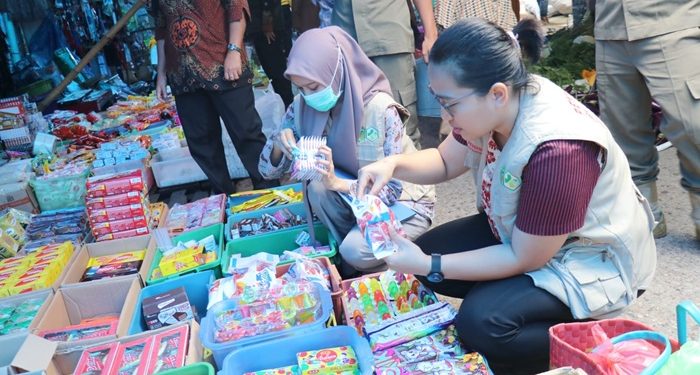 Tim Gabungan Sidak Obat dan Makanan di Luwu Timur, Masih Ditemukan Produk Kedaluwarsa