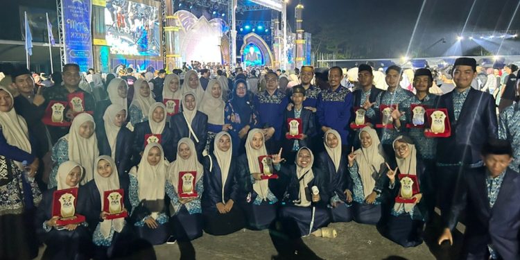 Kontingen Luwu Timur yang tampil di MTQ ke-34 Sulsel 2026. Foto: Kominfo-SP