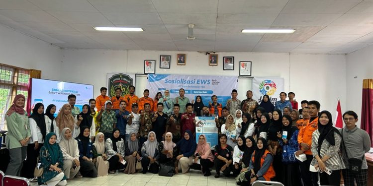PT Vale sosialisasi aplikasi EWS untuk memantau potensi banjir dan jalur evakuasi di Luwu Timur. FOto: IST