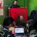 Pelayanan pembuatan KTP-el di Desa Lera oleh pegawai Disdukcapil Luwu Timur, Kamis (23/04/2026). Foto: IST