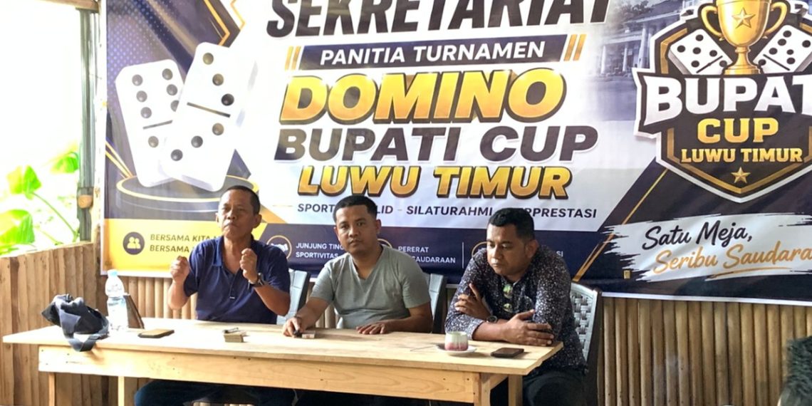 Rapat panitia turnamen domino Bupati Luwu Timur Cup 2026, di Gardu Teduh, Malili, Selasa (02/06/2026). Foto: Jaeja.id