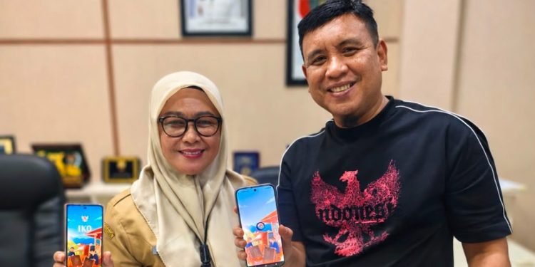 Anggota DPRD Luwu Timur, Sarkawi Hamid, apresiasi sosialisasi dan aktivasi IKD yang dilakukan Disdukcapil Lutim.