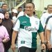 Bupati Luwu Timur, Irwan Bachri Syam (Ibas) dan Gubernur Sulawesi Selatan, Andi Sudirman Sulaiman ikut jalan santai “Anti Mager” di Alun-alun Kota Rantepao, Sabtu (25/7/2026). Foto: Warta Lutim