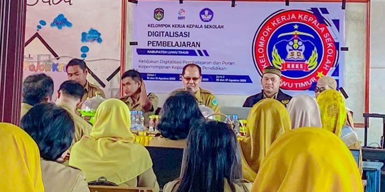 Kegiatan Bimtek Digitalisasi Pembelajaran K3S Luwu Timur zona 1 berlangsung di SDN 175 Kawarasan, Tomoni, 18-19 Agustus 2026.