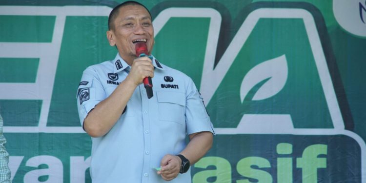 Di Hadapan 1.000 Petani, Bupati Irwan Paparkan Langkah Pemkab Lutim Perkuat Sektor Pertanian