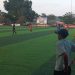 Pelatih Opik Baso serius mengamati penampilan anak asuhnya pada matchday Piala Gubernur Sulsel 2026, Tana Toraja vs Luwu Timur di lapangan Gaspa Palopo, Rabu (02/09/2026). Foto: Jaeja.id