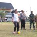 Buka Turnamen Sepakbola Wotu, Bupati Irwan Sumbang Hadiah Tambahan untuk Para Juara