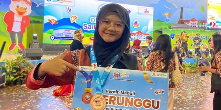 Siswi SMA YPS Sorowako Ukir Prestasi Nasional, Anindita Raih Medali Perunggu OSN 2026