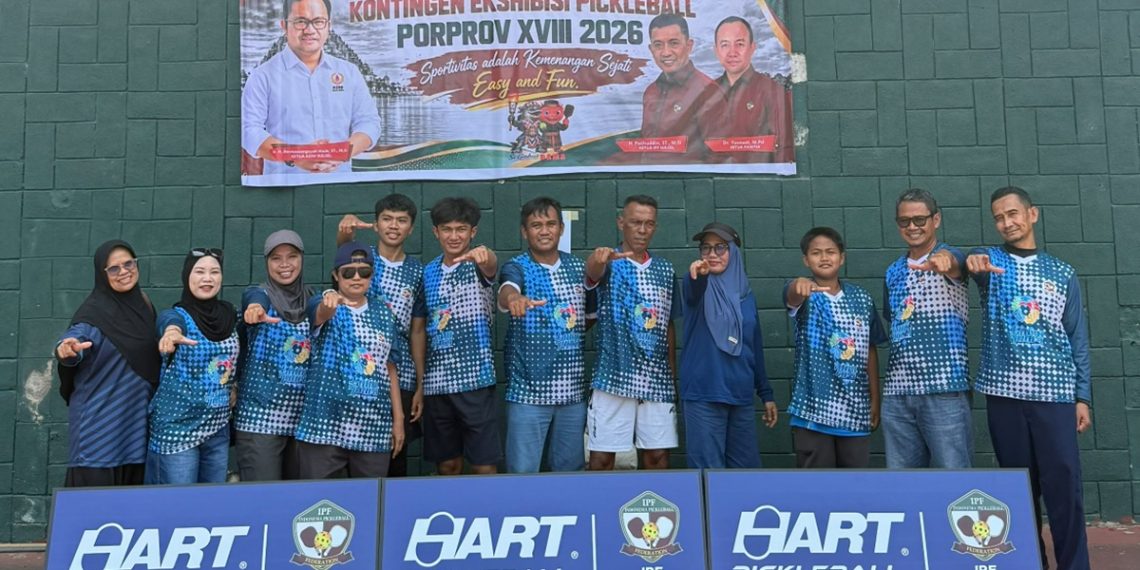 Kontingen pickleball Luwu Timur meraih dua medali dari ajang ekshibisi Porprov Sulsel 2026, Jumat (23/10/2026). Foto: IST