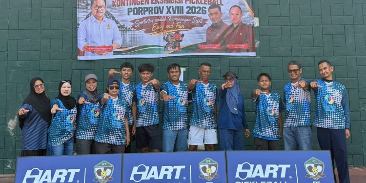 Kontingen pickleball Luwu Timur meraih dua medali dari ajang ekshibisi Porprov Sulsel 2026, Jumat (23/10/2026). Foto: IST