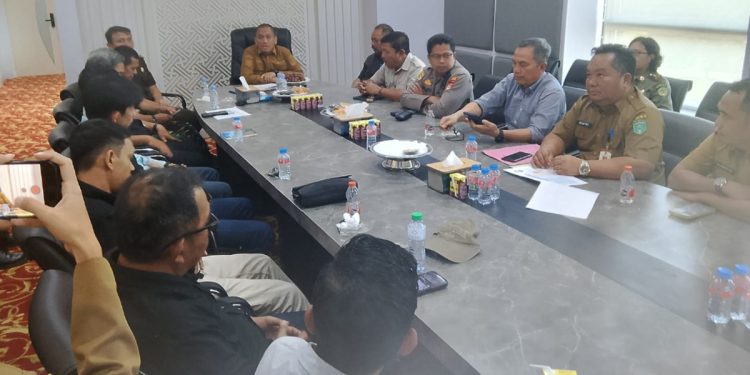 Kadis Koperindag Lutim Ungkap Empat Pelanggaran SPBU Pemicu Antrean BBM